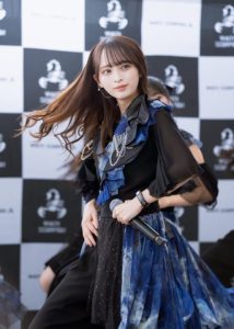 【画像】「美し過ぎてAIかと」「実在するのかよ」ホワスピALLY(25歳)が100万バズｗｗｗｗｗｗｗ【WHITE SCORPION】