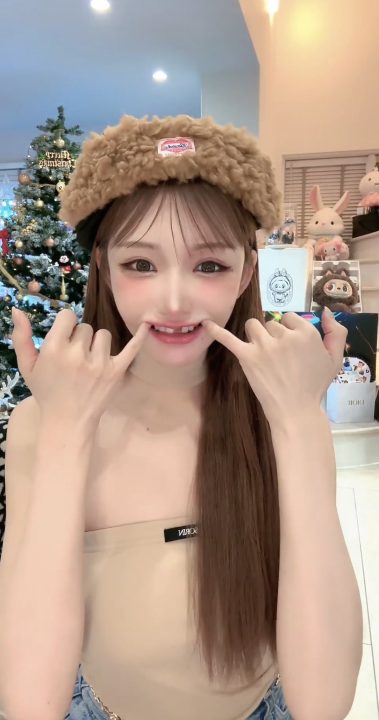 【動画】元トップAV女優の明日花キララ(37)、美貌を得た代償に歯を失ってしまう…