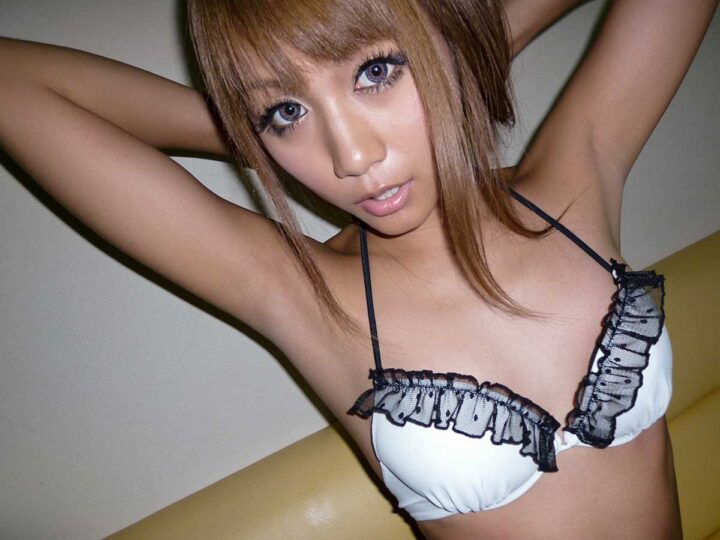 【悲報】ギャル、絶滅しAVの中でしか見られなくなる