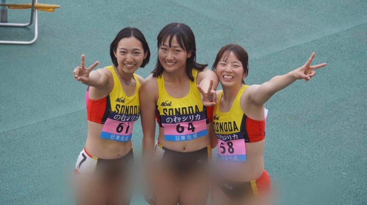 【朗報】大学陸上部「女子選手の画像は性的消費されないように加工しとかなきゃな…」