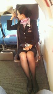 航空会社のCA「パンツ見ないでください」